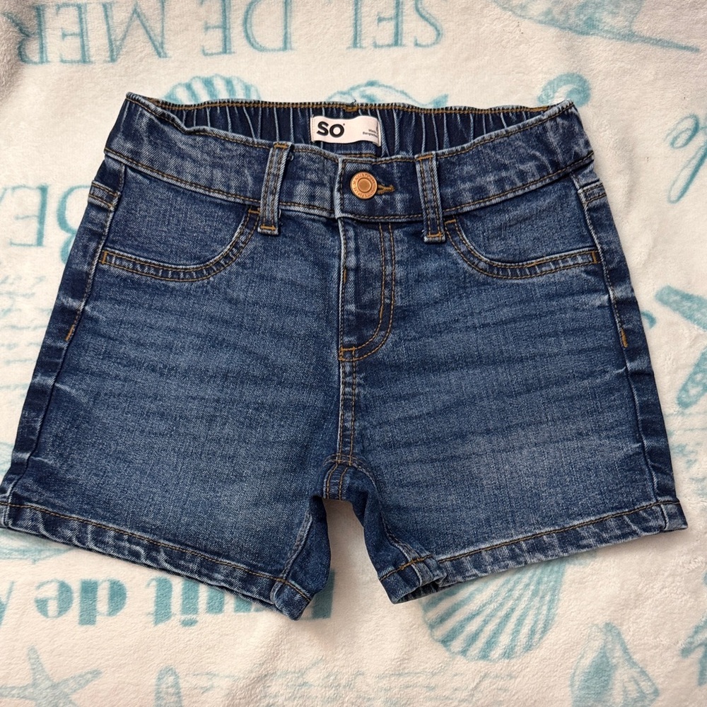 5️⃣ FOR 2️⃣0️⃣ SALE 🏷️ SO Kids Classic Blue Denim Shorts Size 8